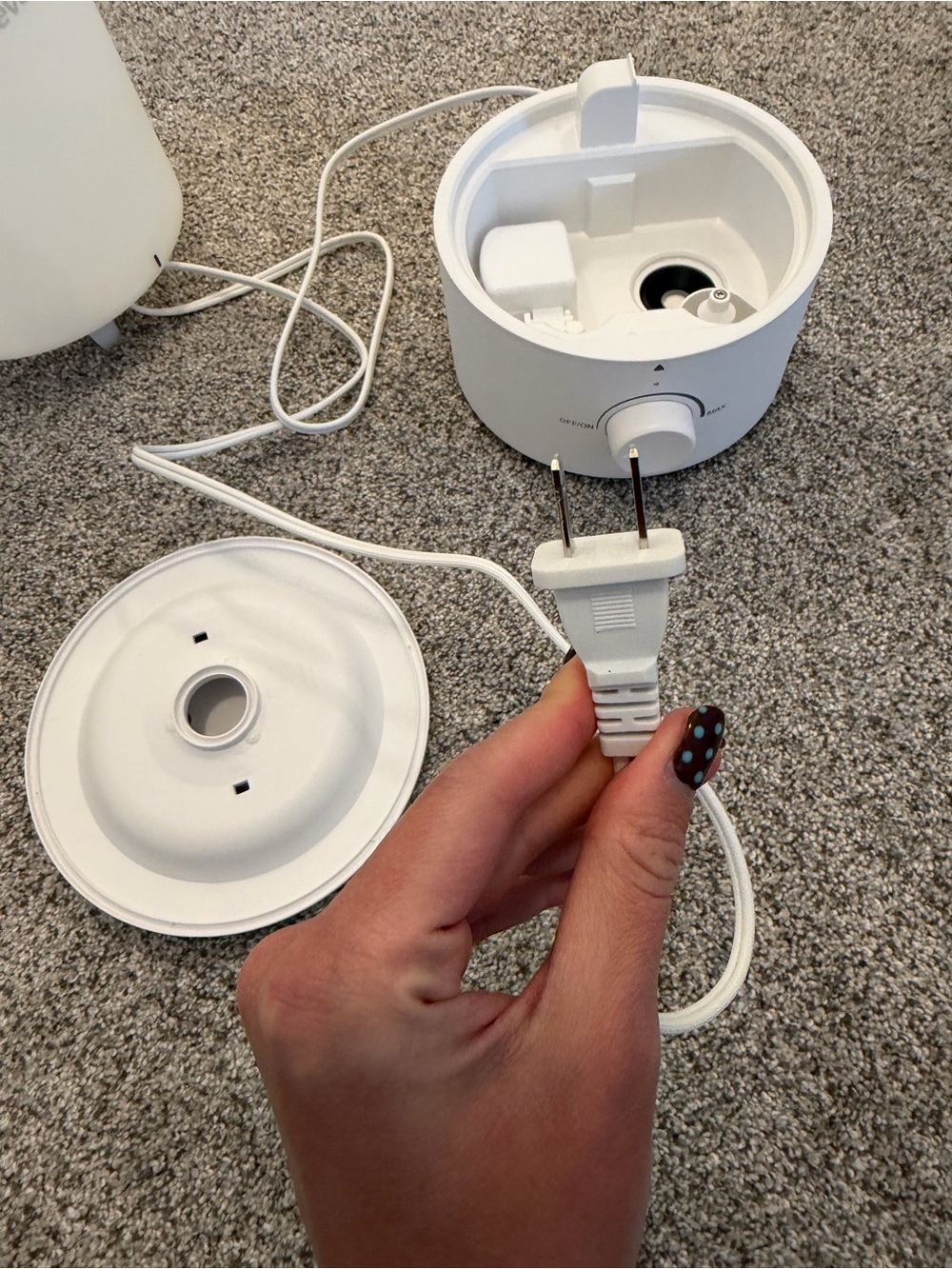 Levoit humidifier - Picture 5 of 5